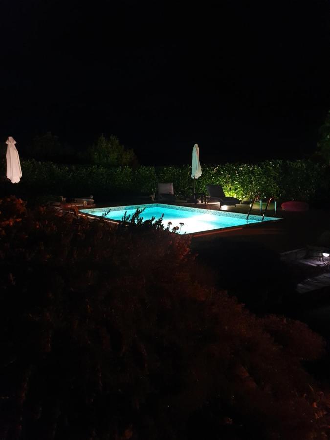 Holiday Home Demark Jurdani Luaran gambar